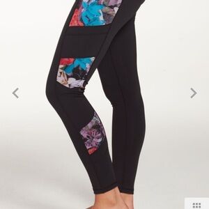 Calia by Carrie Underwood Leggings